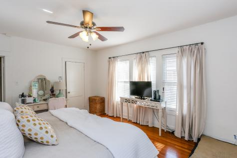 1822 Kipling Street Houston TX 77098