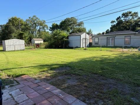 6114 Andwood Street Houston TX 77087