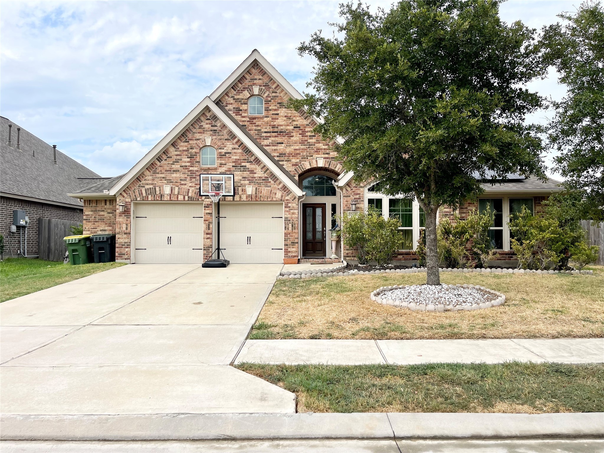 13601 Lightning Falls Lane Pearland TX 77584
