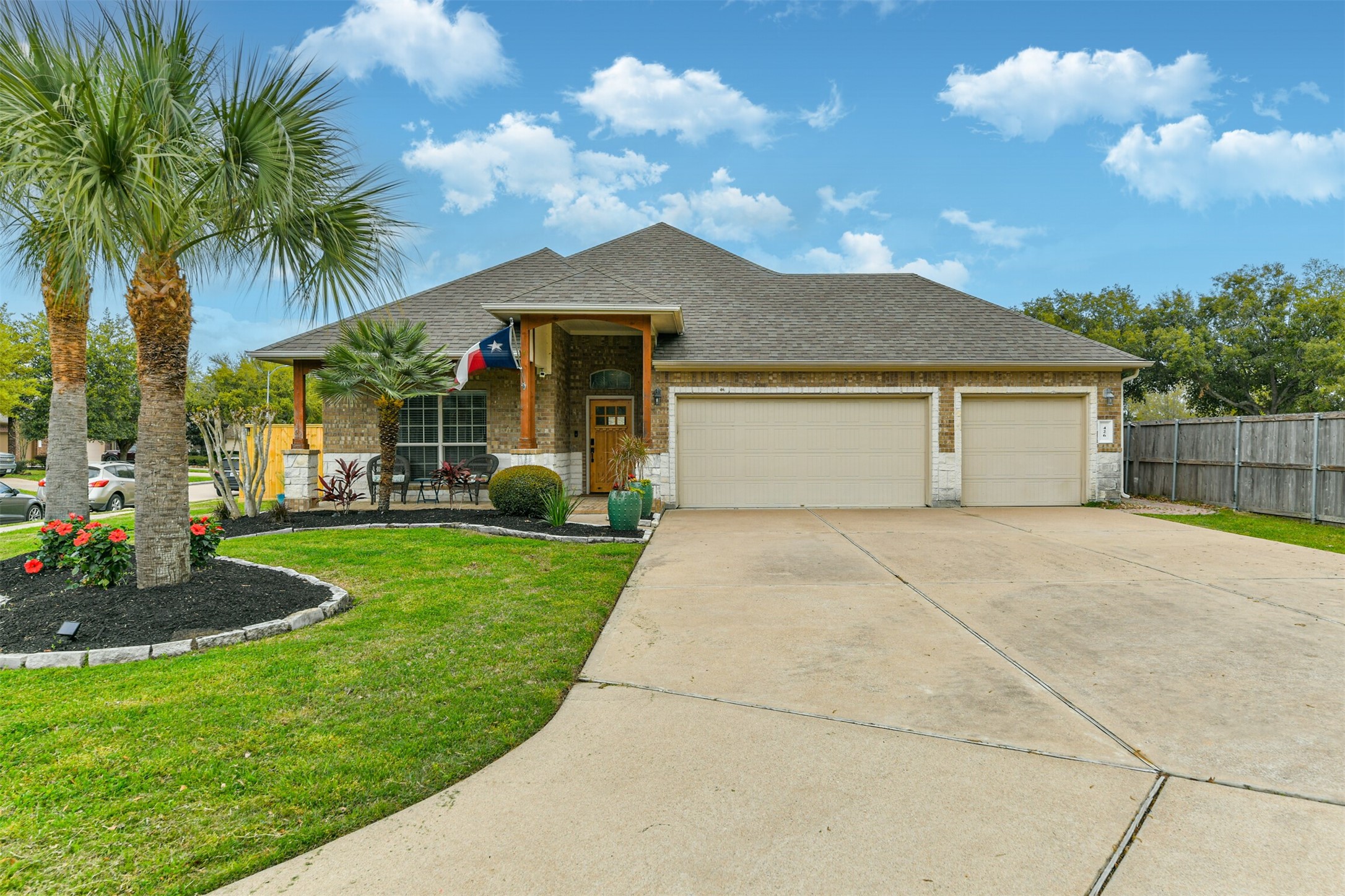 426 Holly Branch Lane Kemah TX 77565