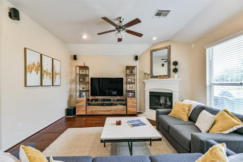 426 Holly Branch Lane Kemah TX 77565