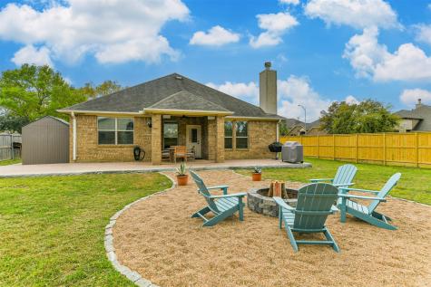 426 Holly Branch Lane Kemah TX 77565