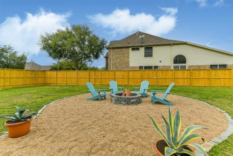 426 Holly Branch Lane Kemah TX 77565