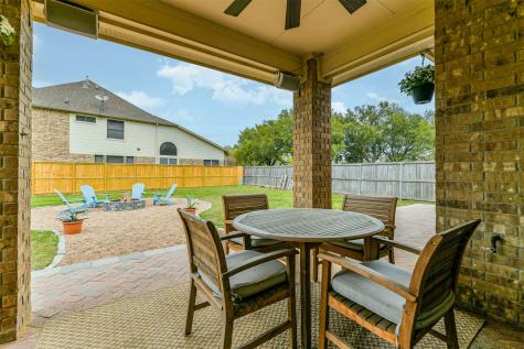 426 Holly Branch Lane Kemah TX 77565