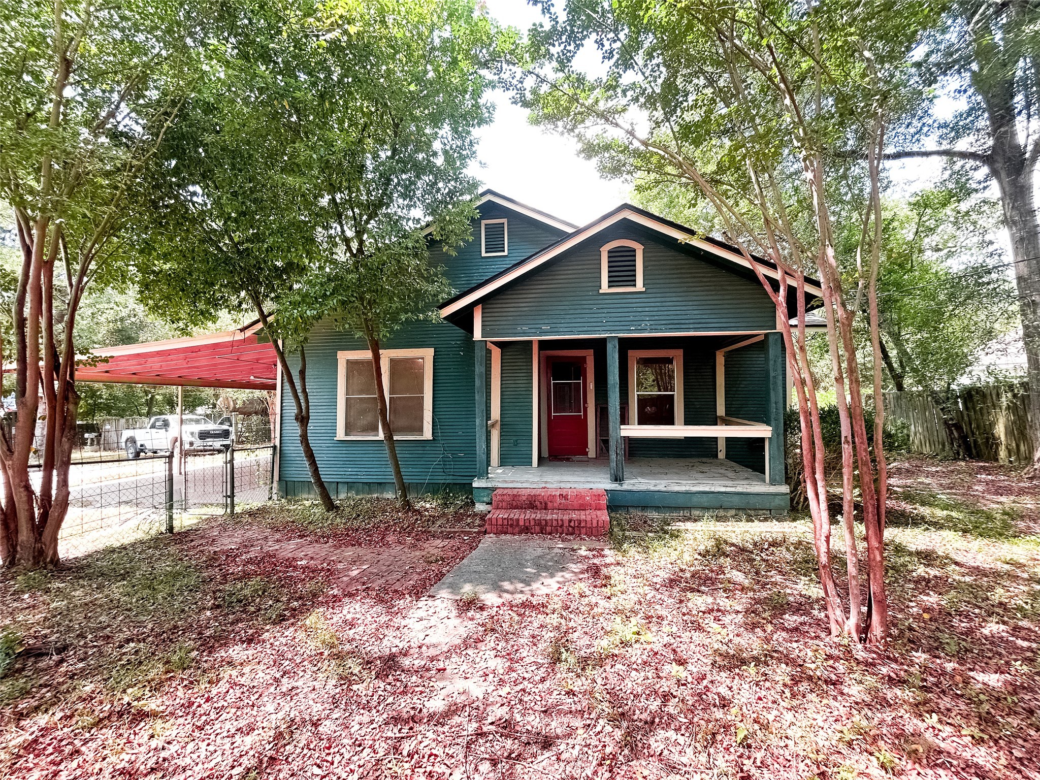 2820 Angier Road Huntsville TX 77340