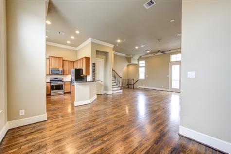 5826 Darling Street Houston TX 77007