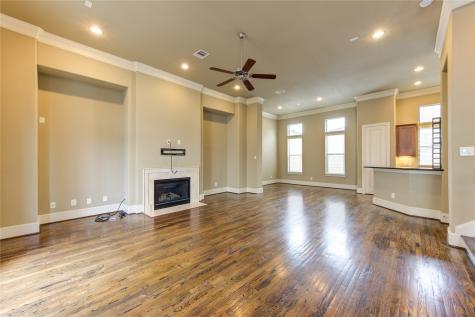 5826 Darling Street Houston TX 77007