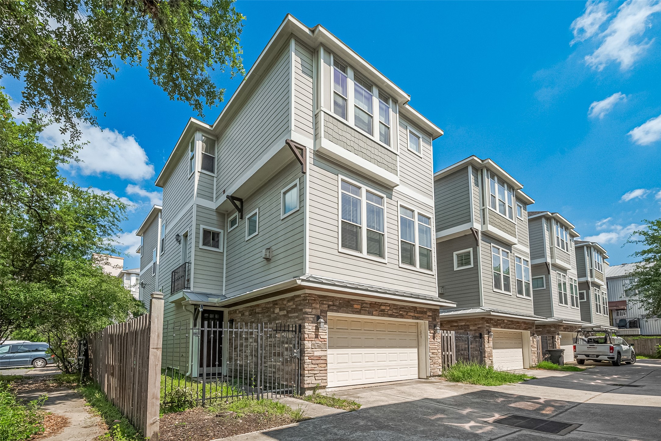 2441 Charleston Street A Houston TX 77021