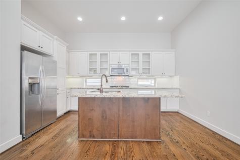 2441 Charleston Street A Houston TX 77021