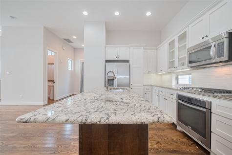 2441 Charleston Street A Houston TX 77021