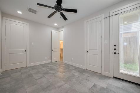 2441 Charleston Street A Houston TX 77021