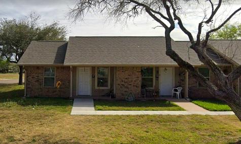 711 N Sigrid Avenue Hebbronville TX 78361
