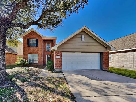 16942 Hampton Glen Court Houston TX 77083