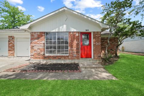 3813 Wood Sorrel Drive Dickinson TX 77539