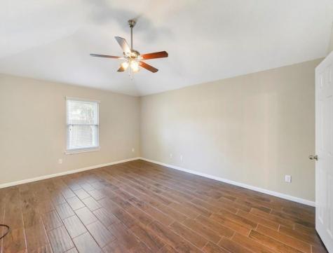 19910 Sterling Falls Drive Katy TX 77449