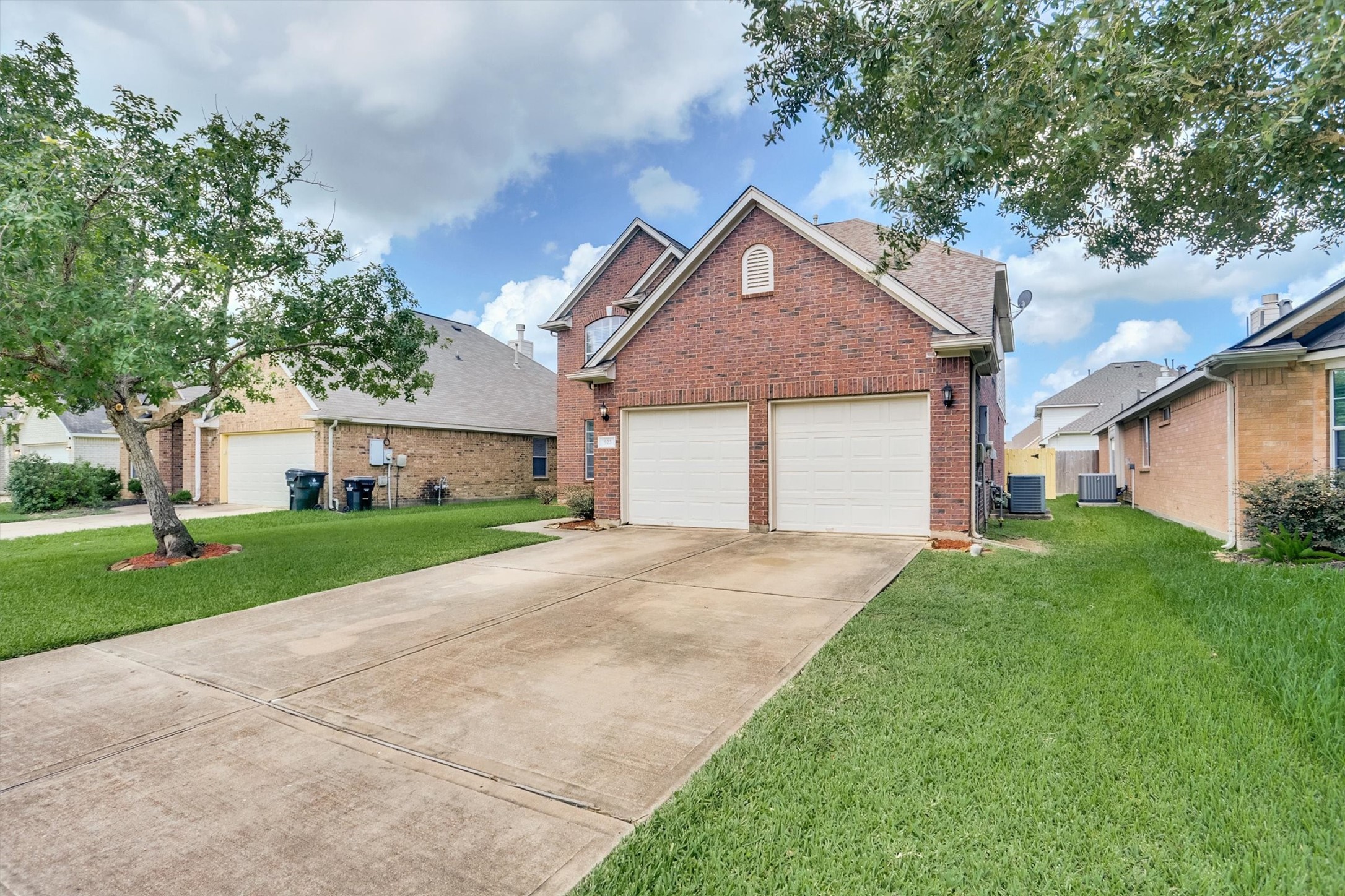 923 La Hacienda Drive Richmond TX 77406