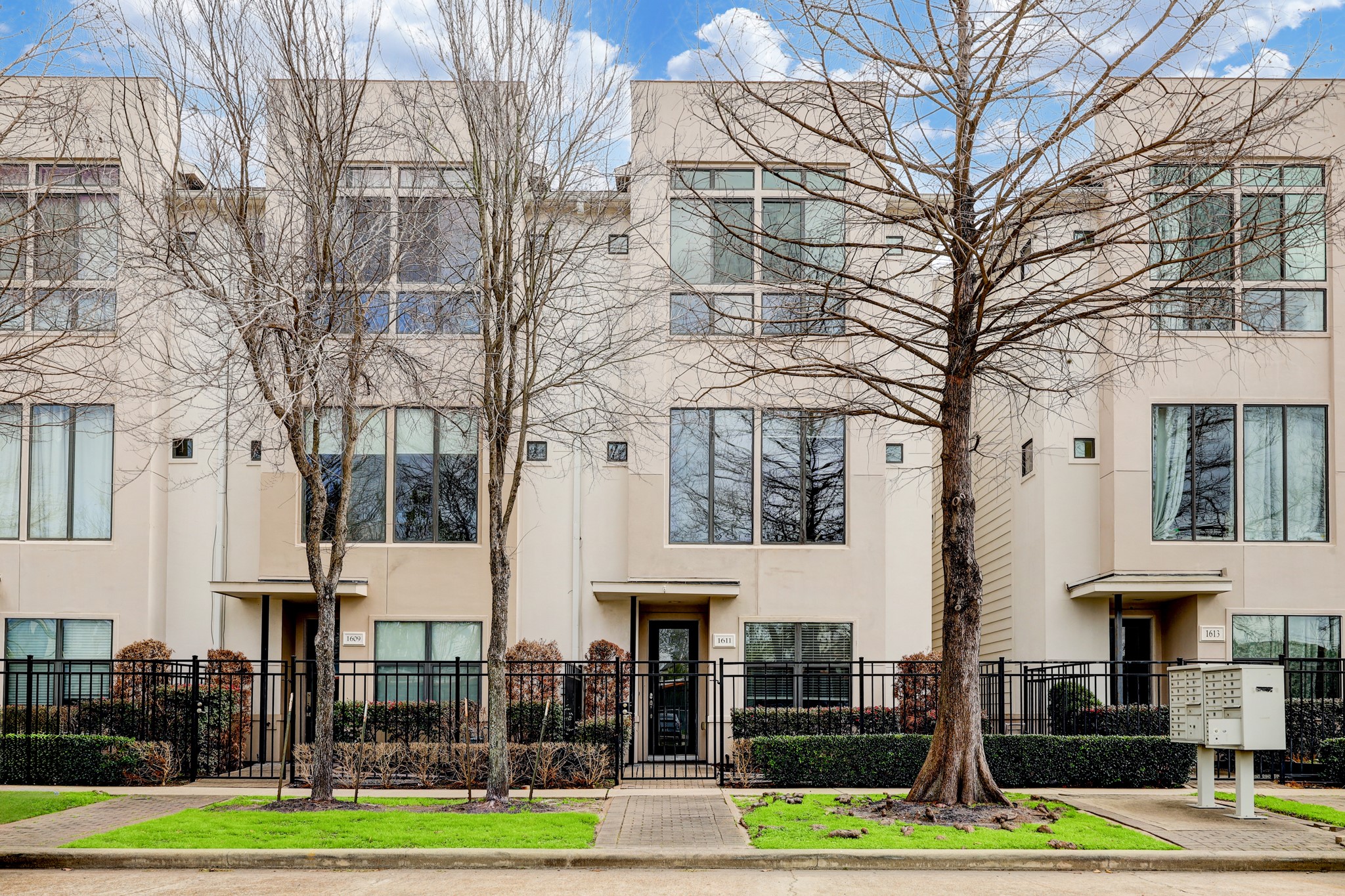 1611 Nagle Street Houston TX 77003