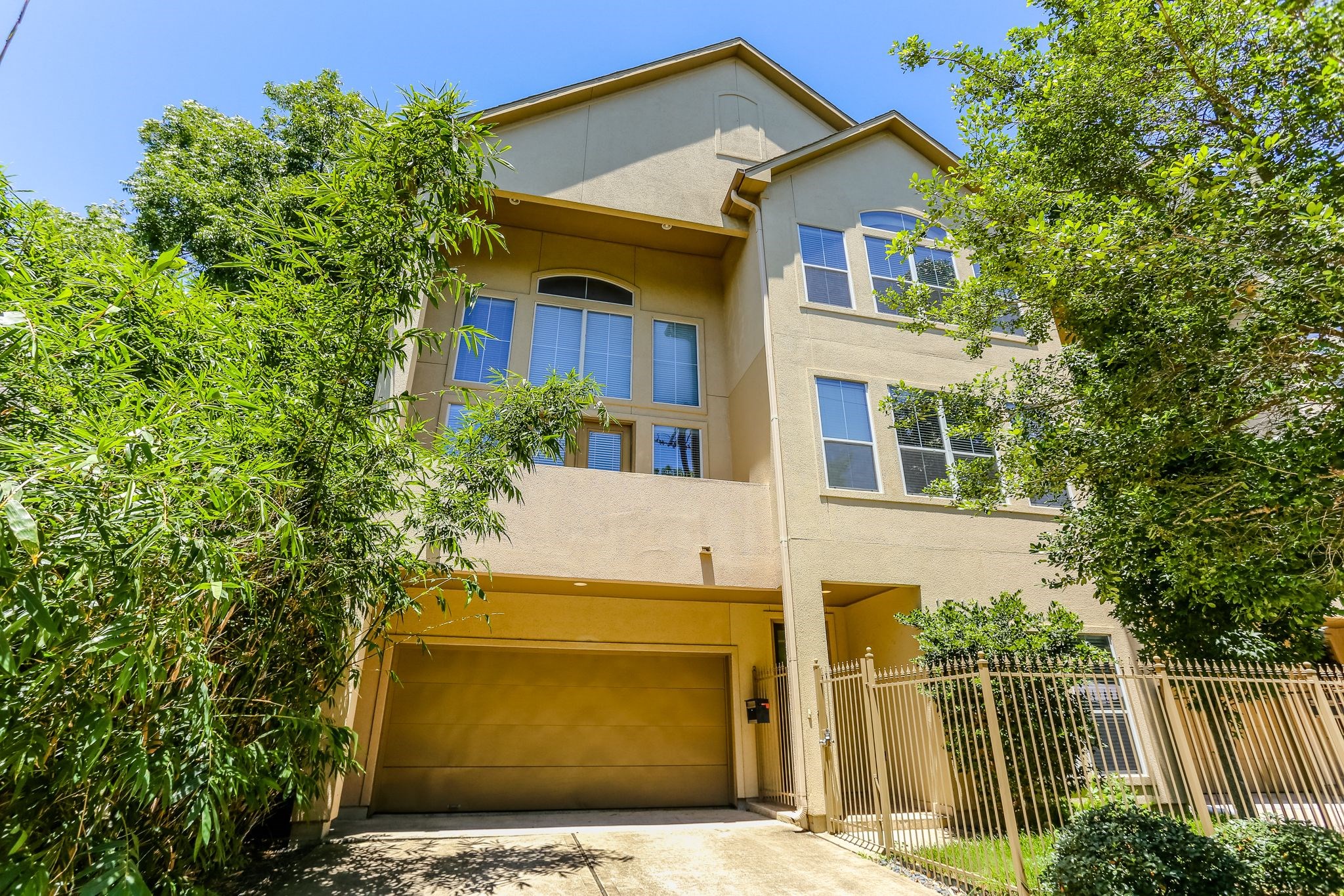 1714 Van Buren Street Houston TX 77006