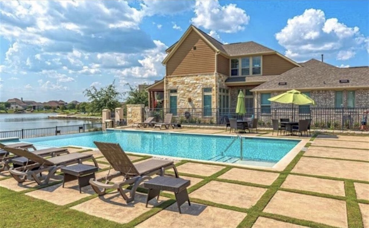 9414 Caddo Ridge Lane Cypress TX 77433