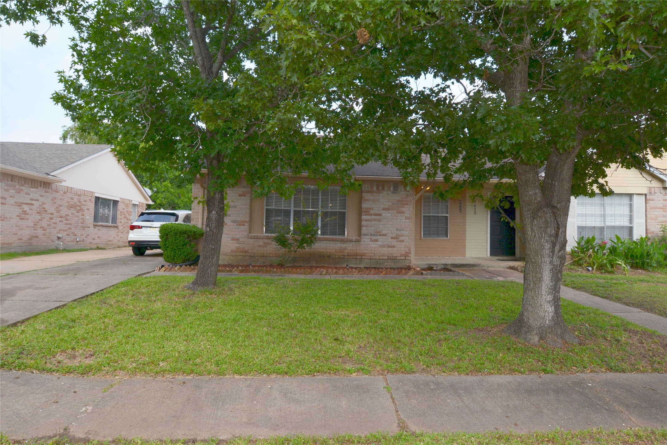 9611 Wellsworth Drive Houston TX 77083