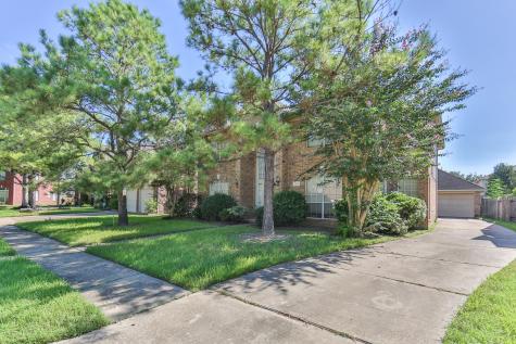 8811 Earnestwood Drive Houston TX 77083