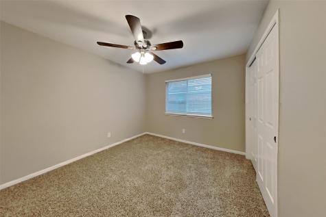 3701 Oak Crossing Drive Pearland TX 77581