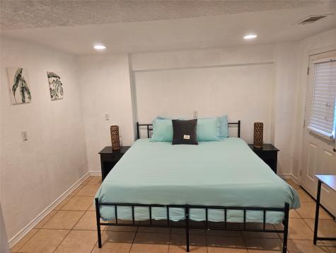 812 Marlin Street Bayou Vista TX 77563
