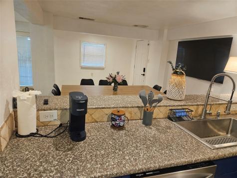 812 Marlin Street Bayou Vista TX 77563