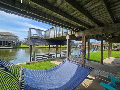 812 Marlin Street Bayou Vista TX 77563