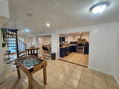 812 Marlin Street Bayou Vista TX 77563