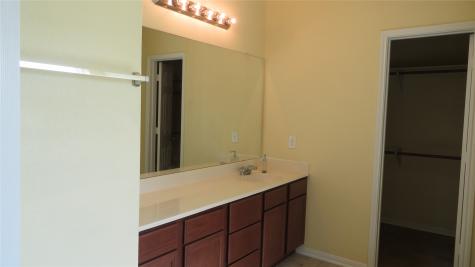 2431 Cloudy Bay Drive Fresno TX 77545