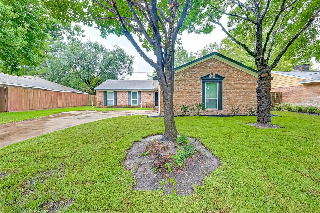 5019 Blueberry Hill Drive Houston TX 77084
