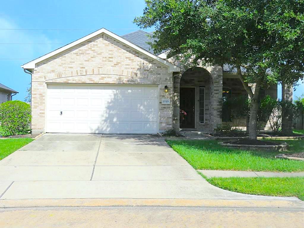 2723 Calico Creek Lane Pearland TX 77584