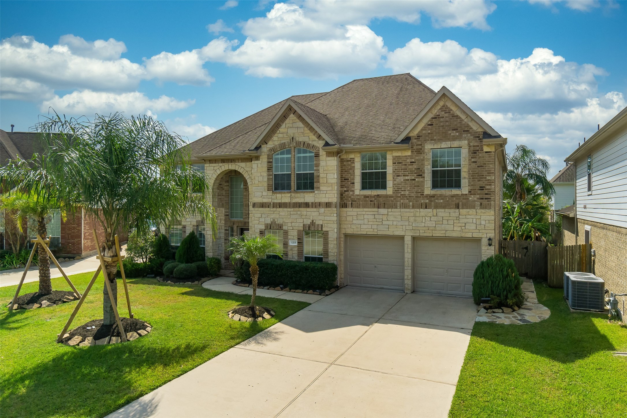 1215 Chuck Drive Friendswood TX 77546