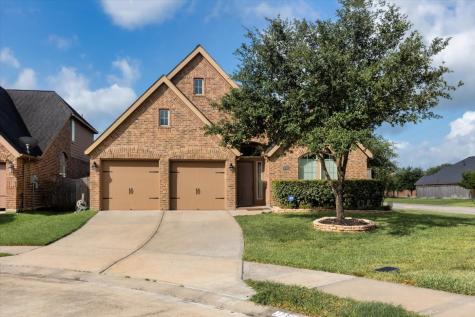 2735 Rosepoint Court Fresno TX 77545
