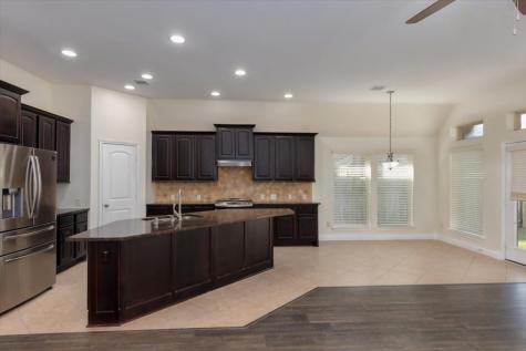 2735 Rosepoint Court Fresno TX 77545