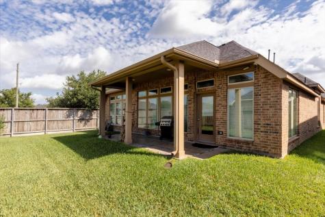 2735 Rosepoint Court Fresno TX 77545