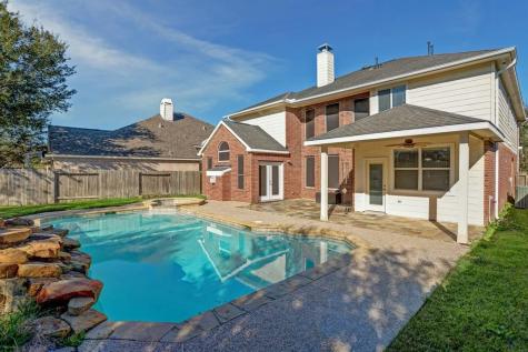 18527 W Laura Shore Drive Cypress TX 77433