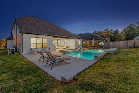 1006 Oak Summit Lane Conroe TX 77384