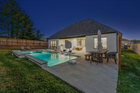1006 Oak Summit Lane Conroe TX 77384