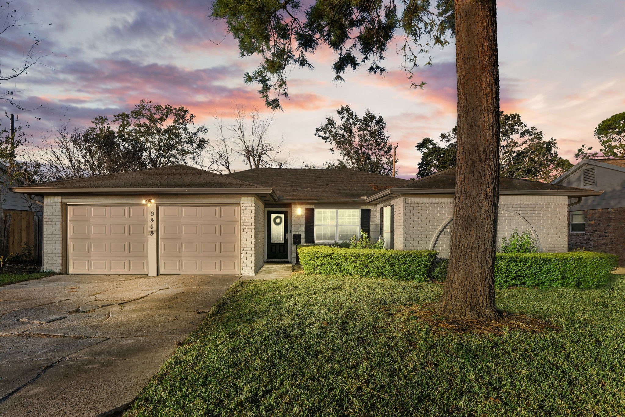 9414 Fairdale Lane Houston TX 77063