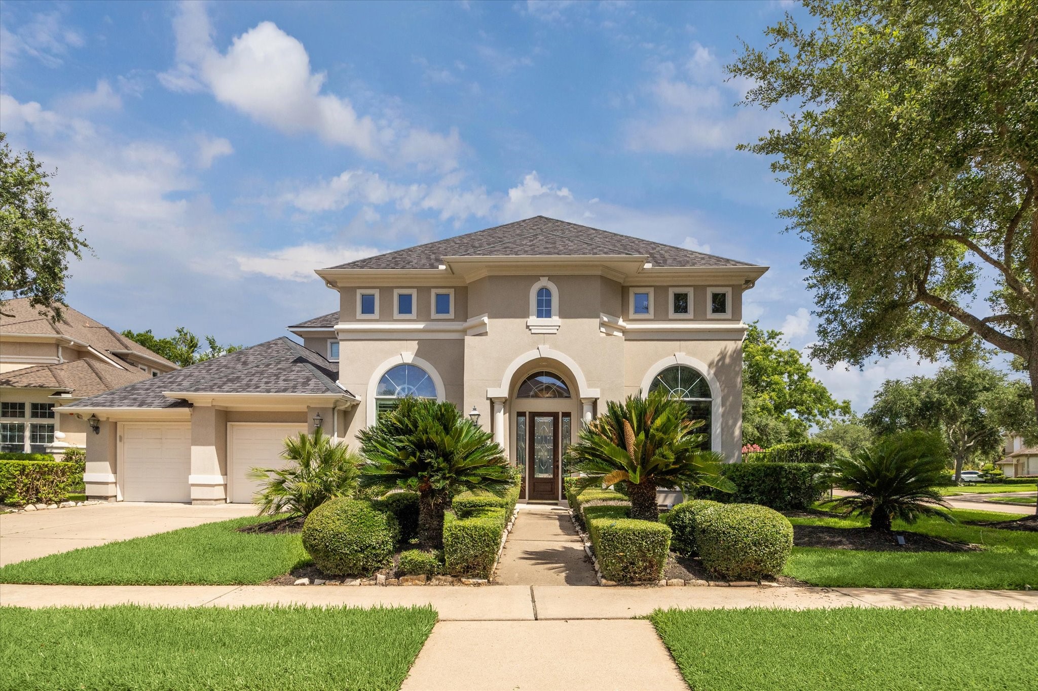 5215 Eagle Pointe Court Sugar Land TX 77479