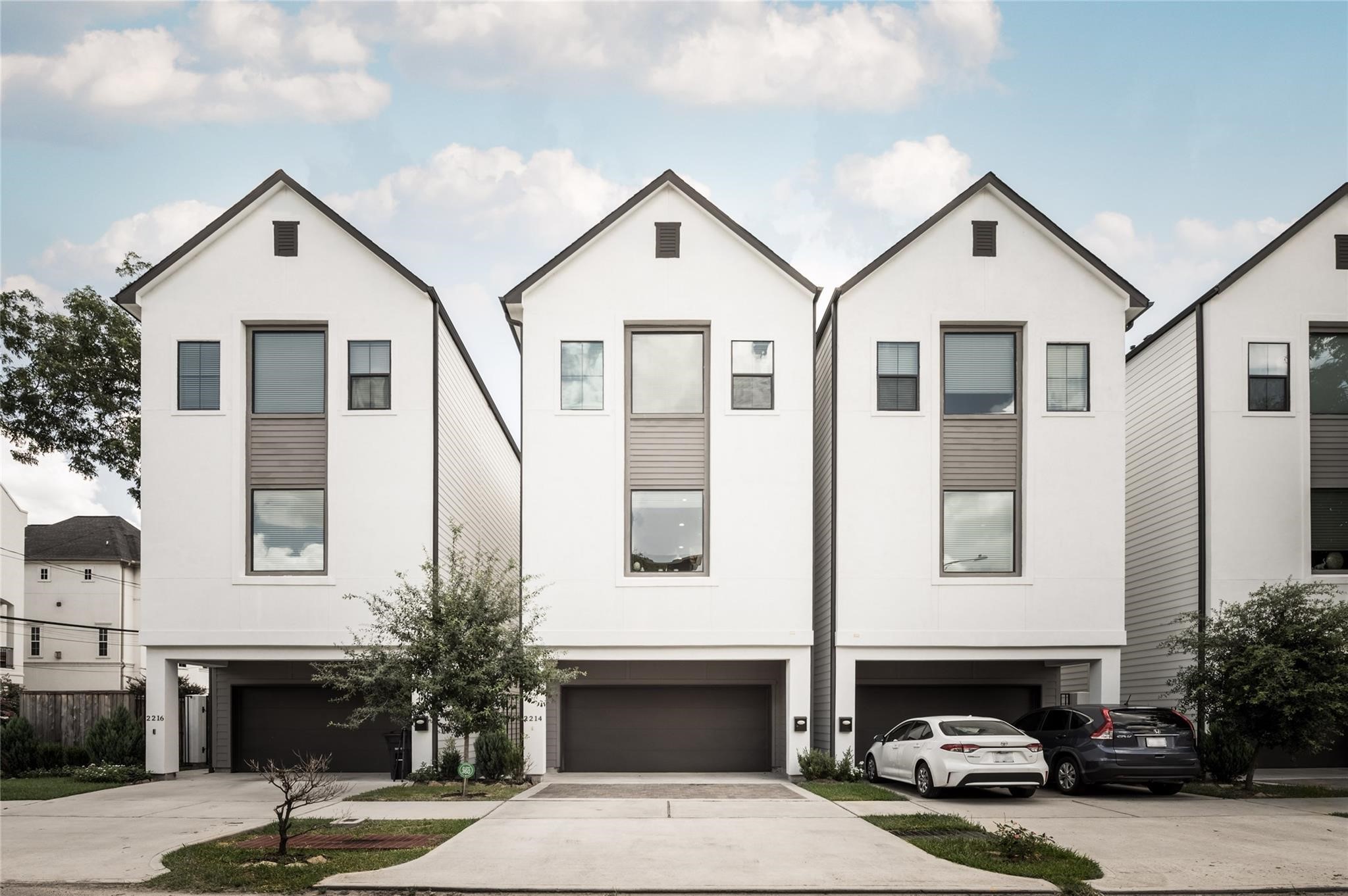 2214 Arabelle Street Houston TX 77007