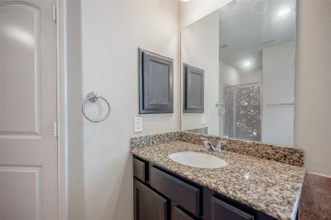 1987 Pierwood Creek Court Pearland TX 77584