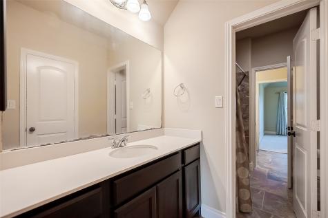 1987 Pierwood Creek Court Pearland TX 77584