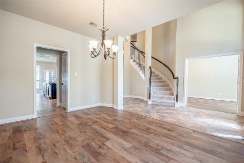 1987 Pierwood Creek Court Pearland TX 77584