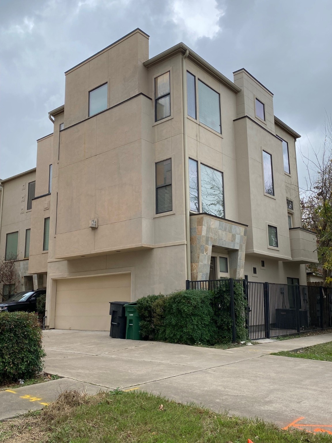 1211 Birdsall Street A Houston TX 77007