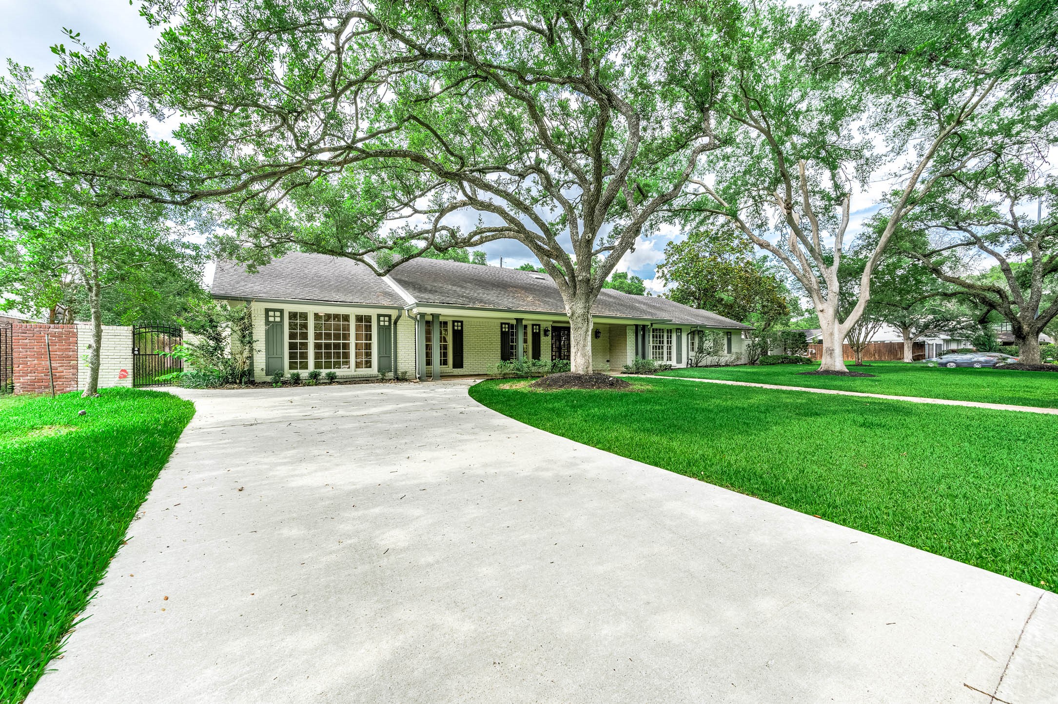 5702 Bayou Glen Road Houston TX 77057