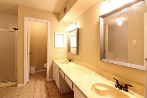 8406 Lylewood Court Houston TX 77040