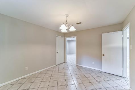 5611 Carew Street Houston TX 77096